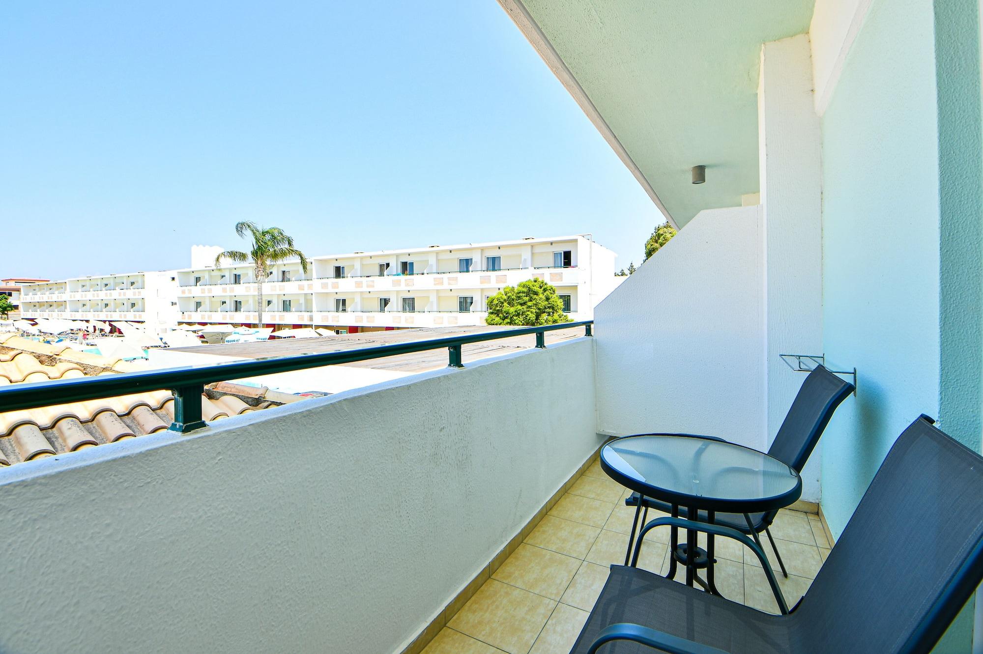 Forum Beach Lalyssos Bagian luar foto